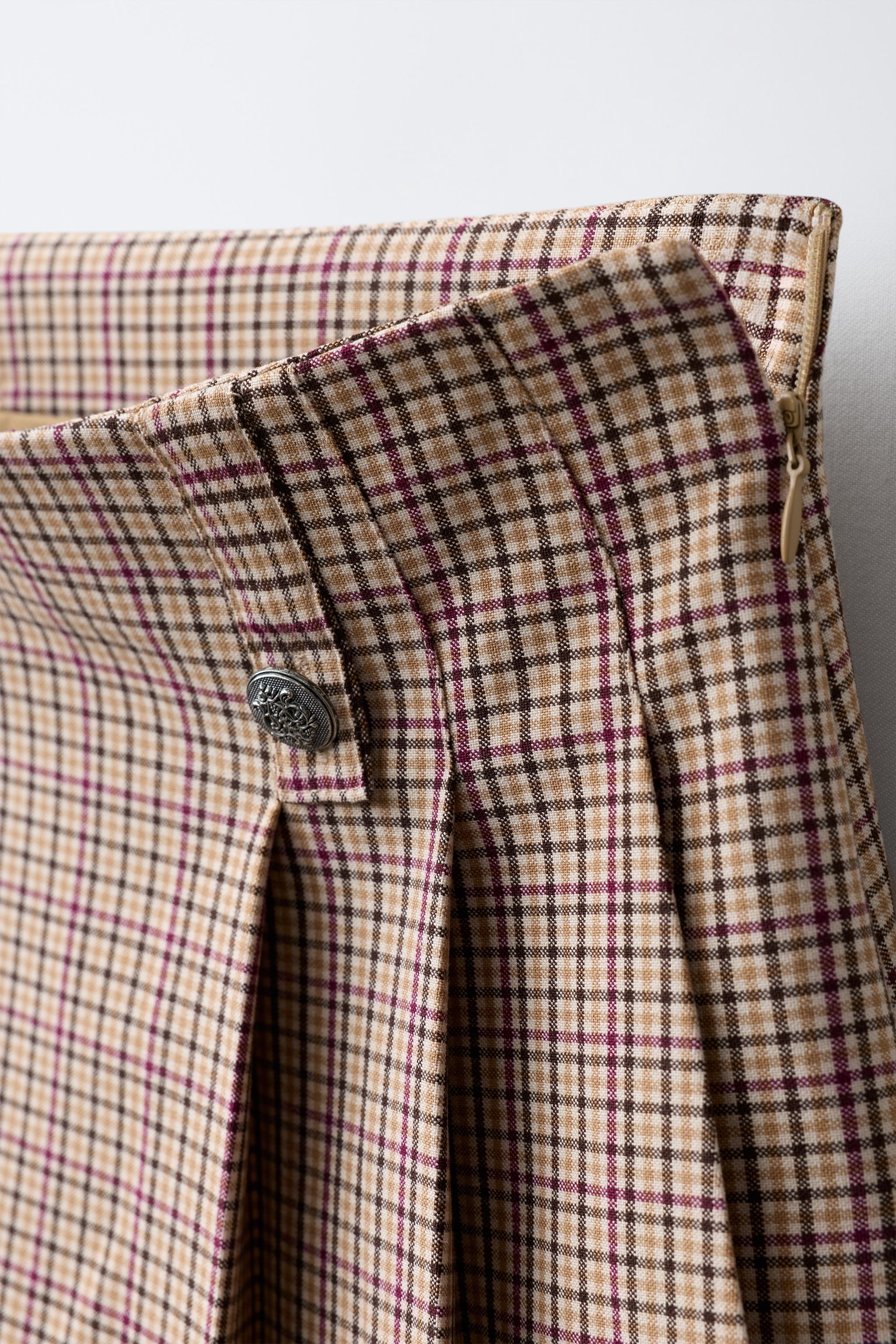 BUTTONED PLAID PLEATED SKORT